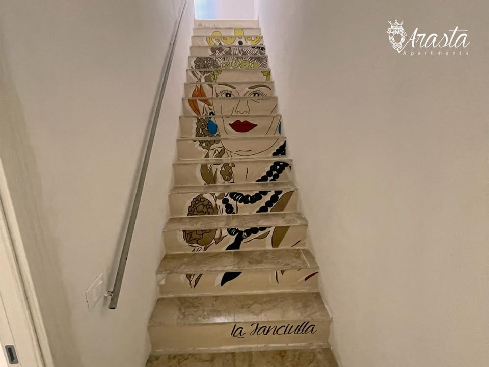 Arasta Apartments Apartment in Noto