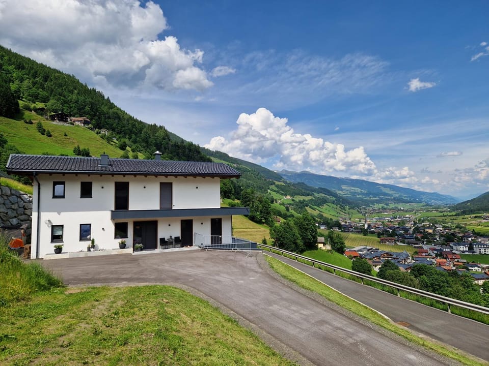 Property building, Spring, Day, Natural landscape, Mountain view