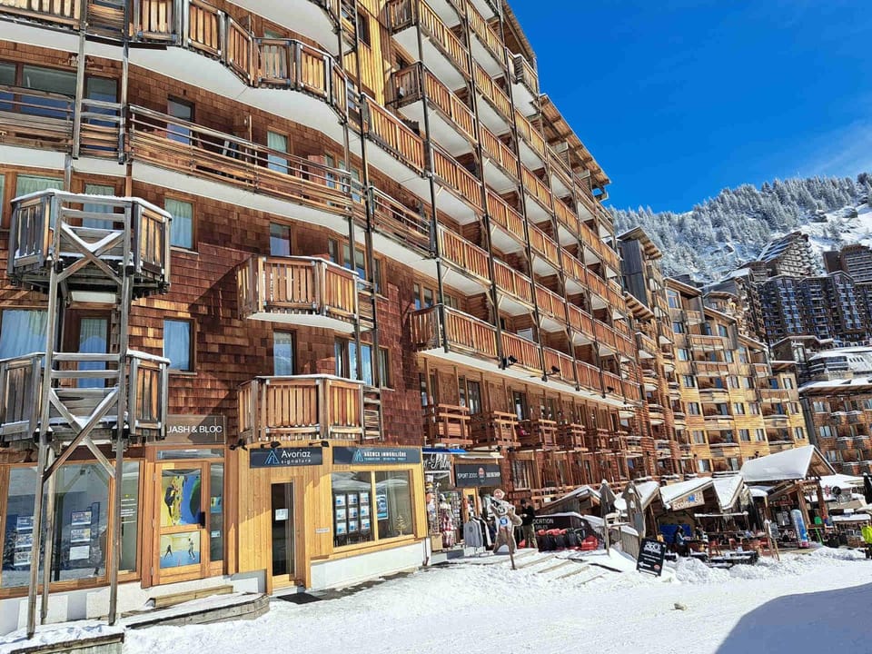 Charmant 2 pièces cabine pour 6 au centre d'Avoriaz avec balcon et internet - FR-1-314-174 Cabin in Avoriaz