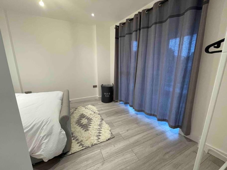 Stylish and Cosy 2 bedroom flat in Croydon Apartment in Croydon