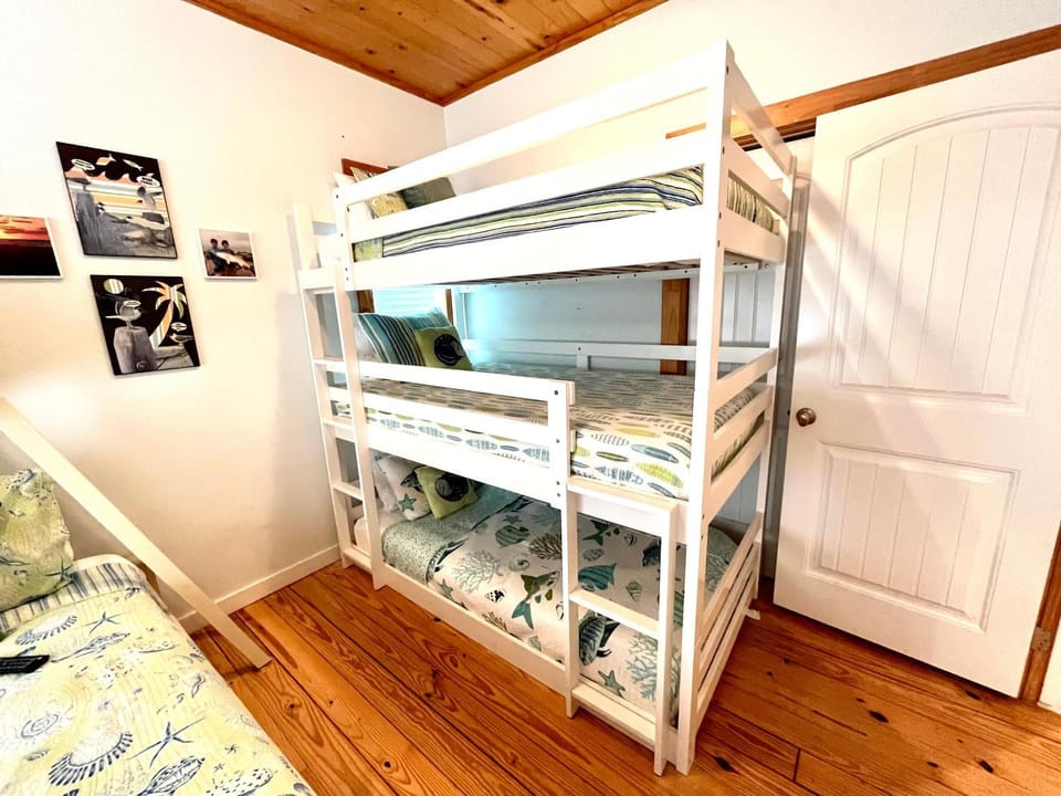 Port A Getaway with Panoramic View House in Port Aransas