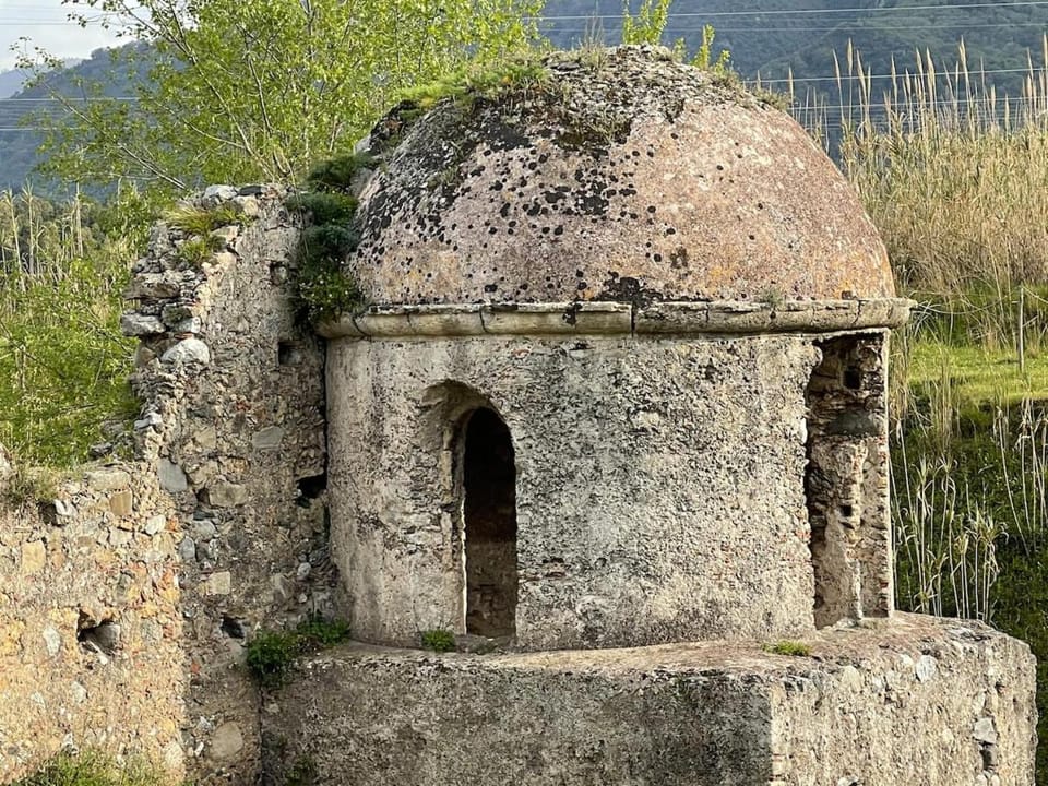 Nearby landmark