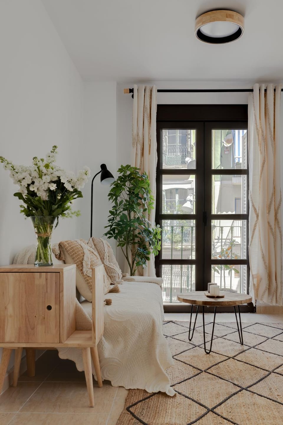 Living room, Seating area