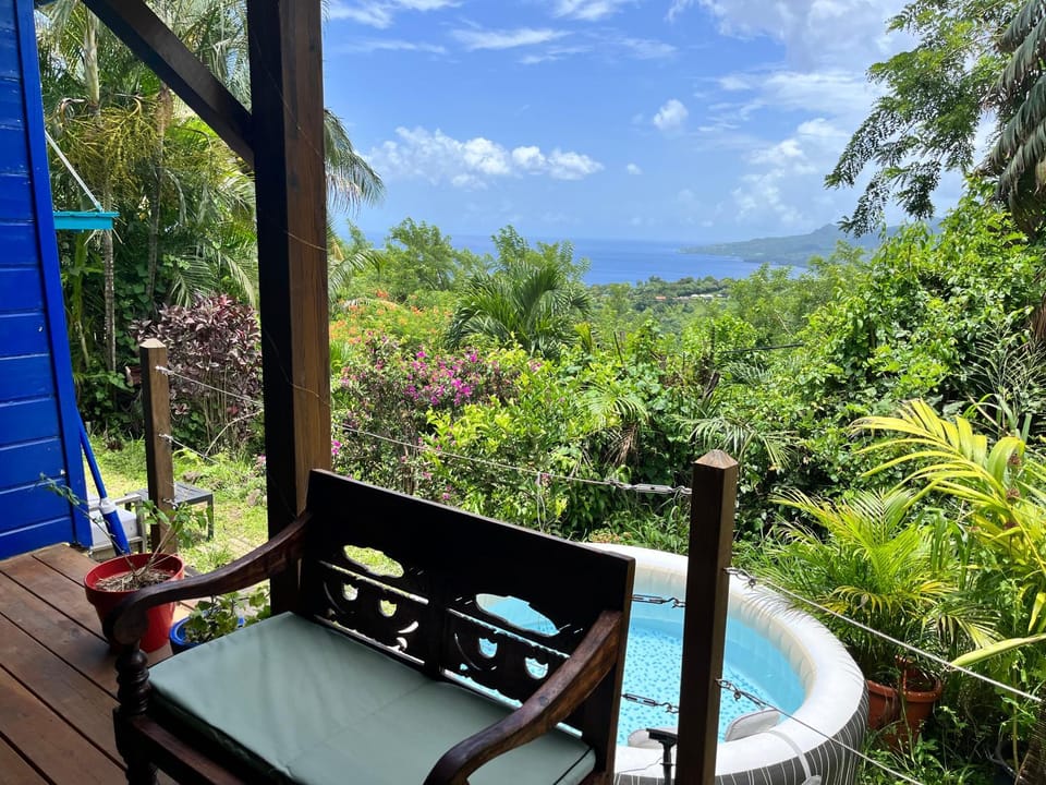 Bungalow avec vue dans lieu calme Apartment in Martinique