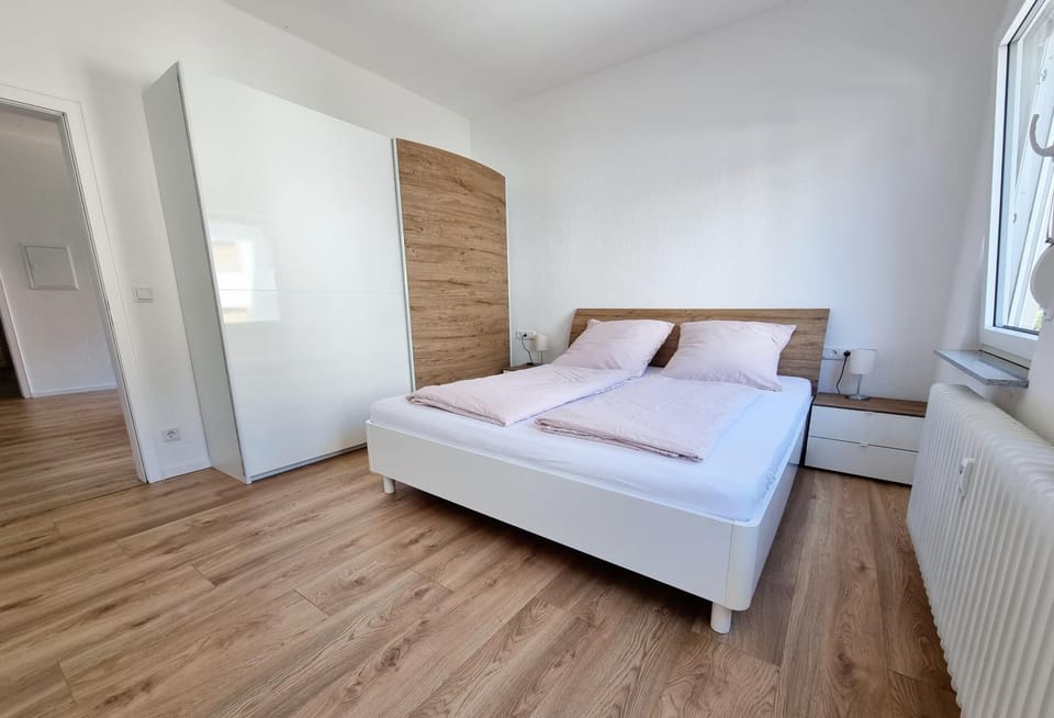 Bed, Bedroom, wardrobe