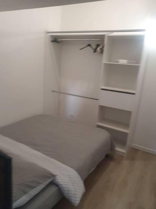 APPARTEMENT SYMPATHYQUE Apartment in Paris