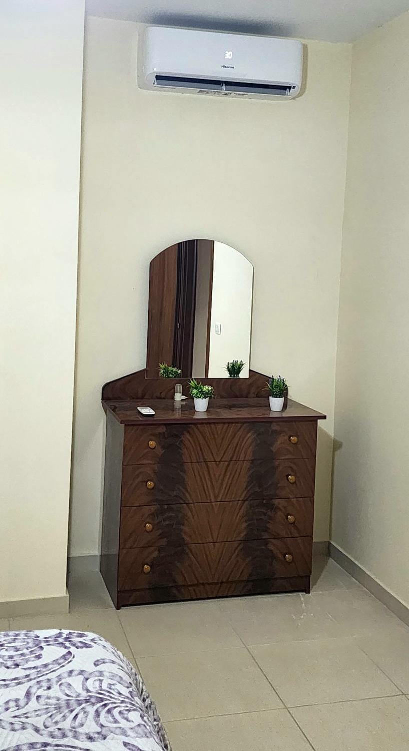 Bedroom, air conditioner