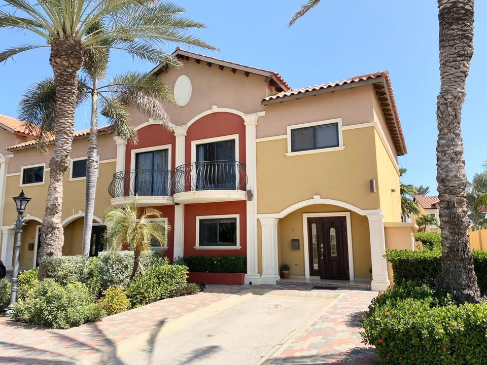 Casa Azure Aruba House in Noord