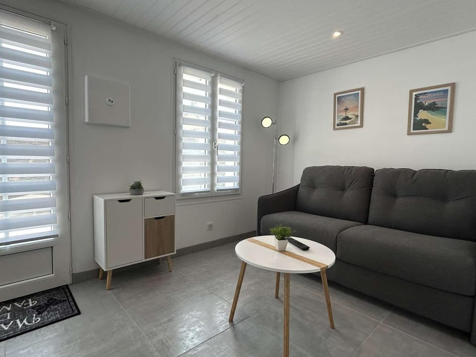 Maison proche centre Noirmoutier, terrasse et parking - FR-1-224B-195 House in Noirmoutier-en-l'Île