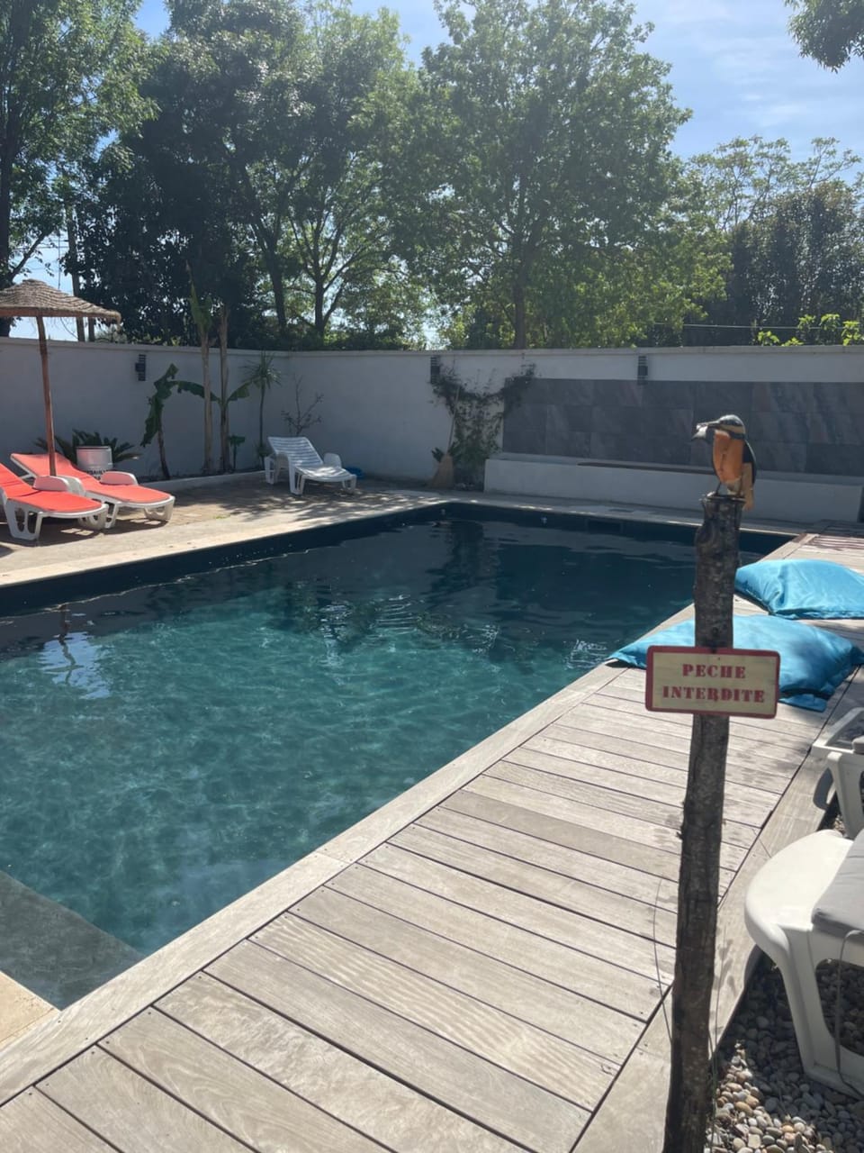 Roulotte , hébergement atypique Campground/ 
RV Resort in Hyères