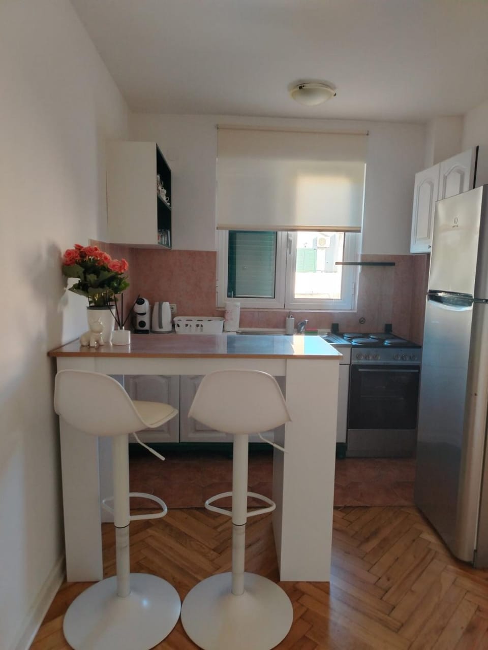 Filip Apartman - Zgrada Jolly Apartmani Apartment in Budva