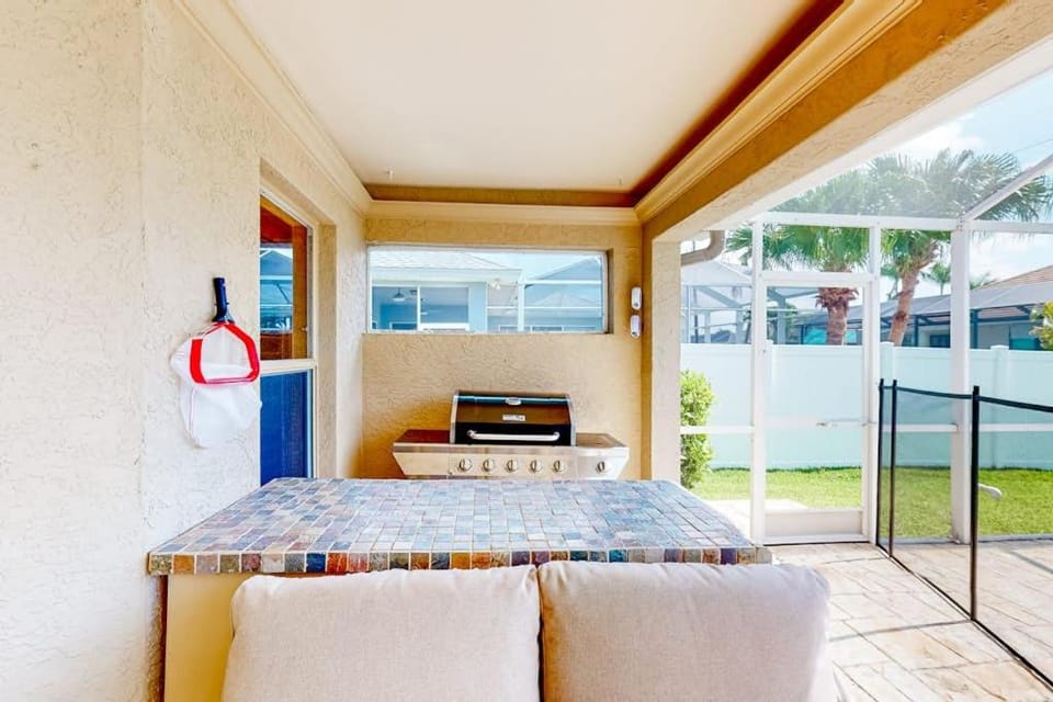 Cape Coral Hideaway House in Sanibel Island