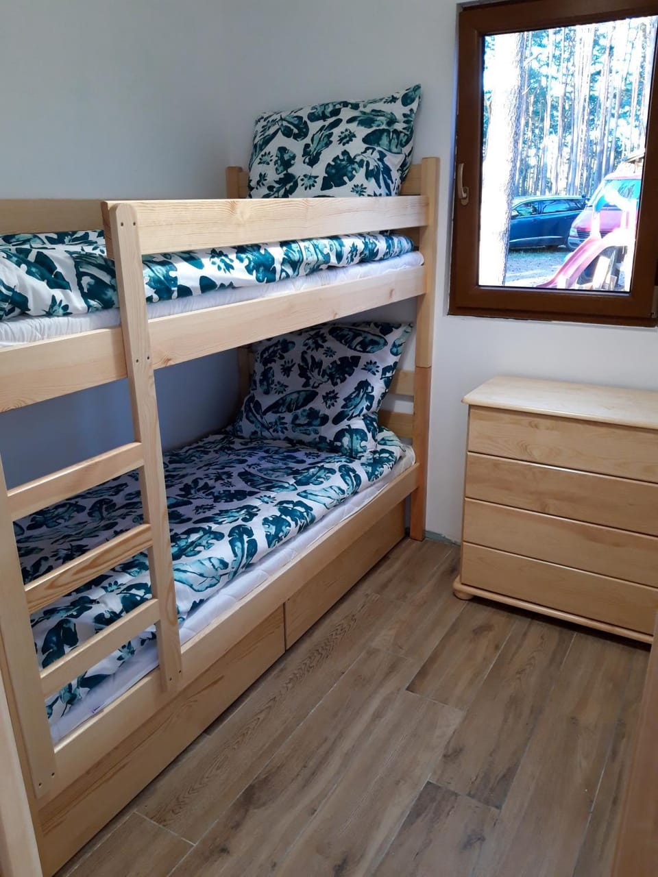 bunk bed