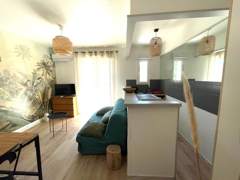 Photo of the whole room