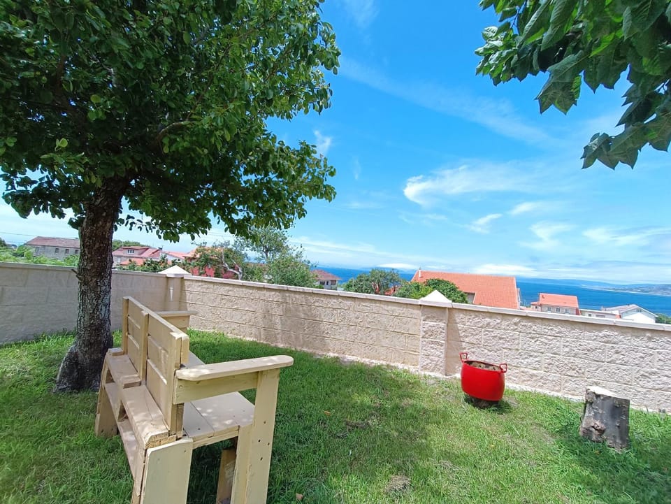 Garden, View (from property/room), Sea view