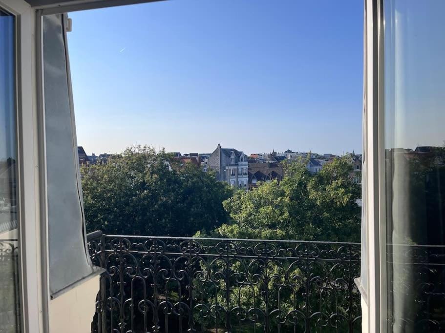 Natural landscape, Children play ground, View (from property/room), Balcony/Terrace