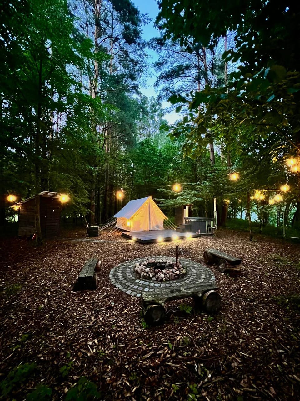 Glempings Jaunsaimnieki Luxury tent in Latvia