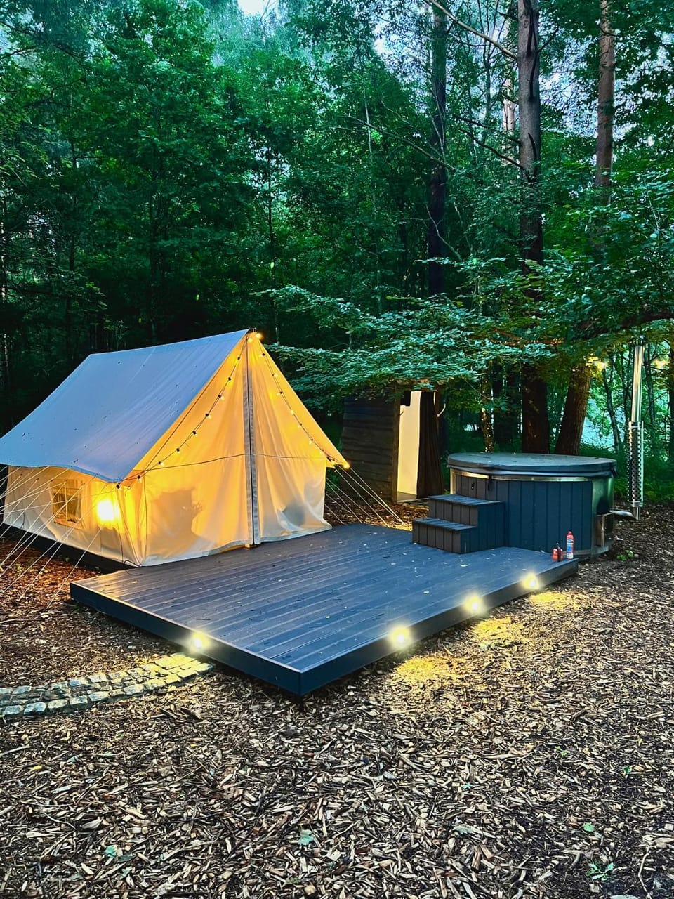 Glempings Jaunsaimnieki Luxury tent in Latvia