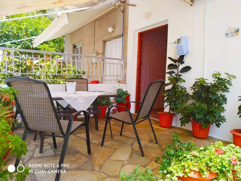 Patio, Balcony/Terrace