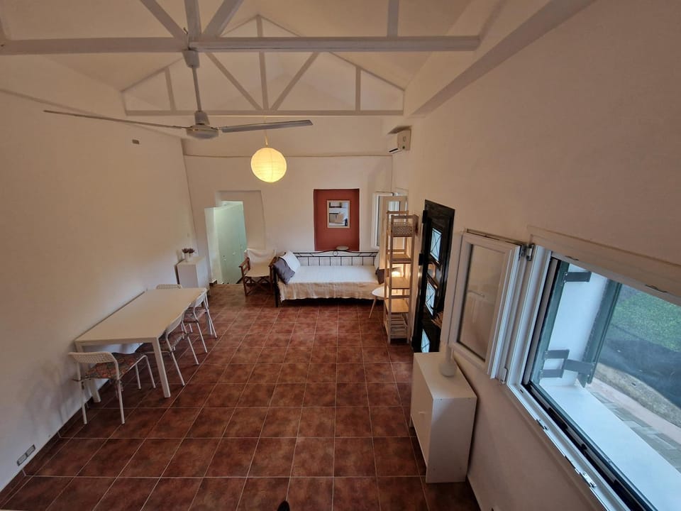Bed, Living room, Dining area