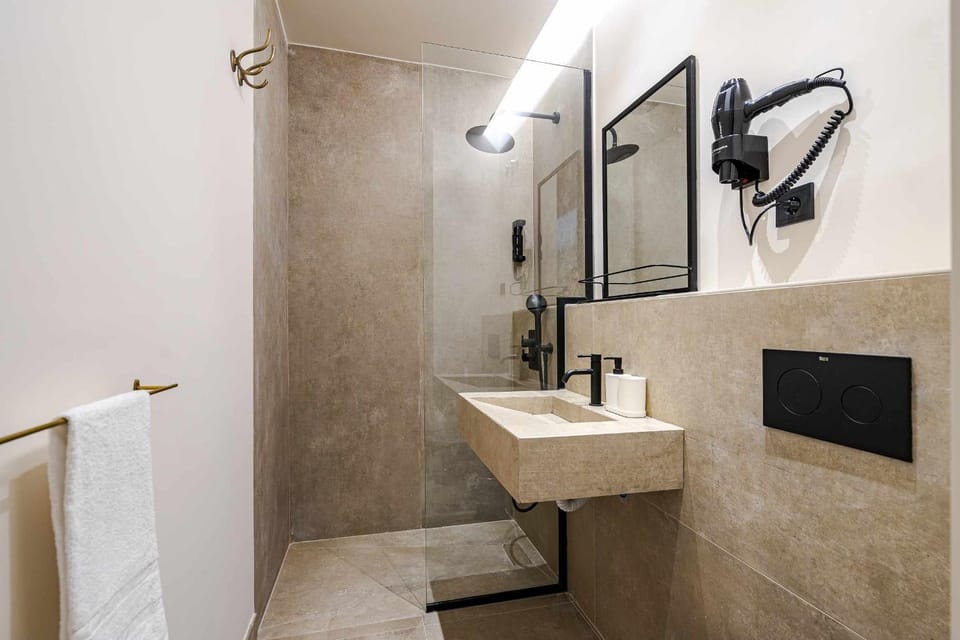 Oso Madrid Studios Apartment in Centro