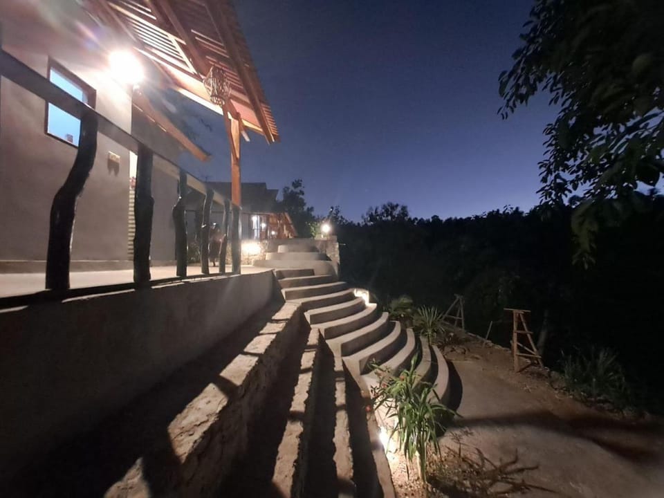 Vina Bungalow House in Nusapenida