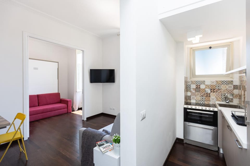 Living room, Dining area, oven, stove