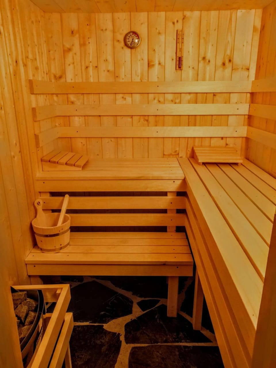 Sauna, Sauna, Spa and wellness centre/facilities