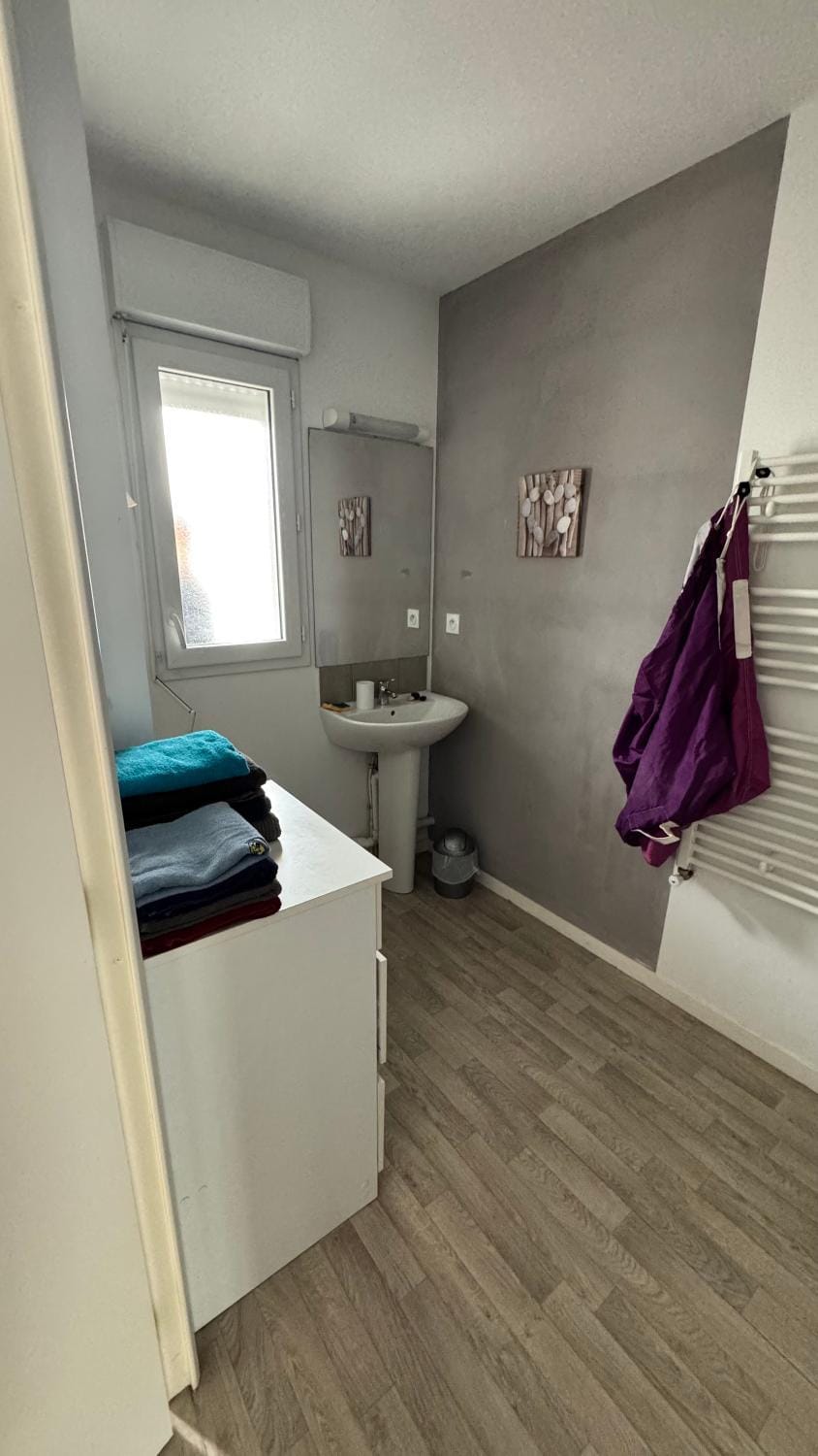 Appt T3 cuisine aménagée et équipée accès PMR Apartment in St-Malo