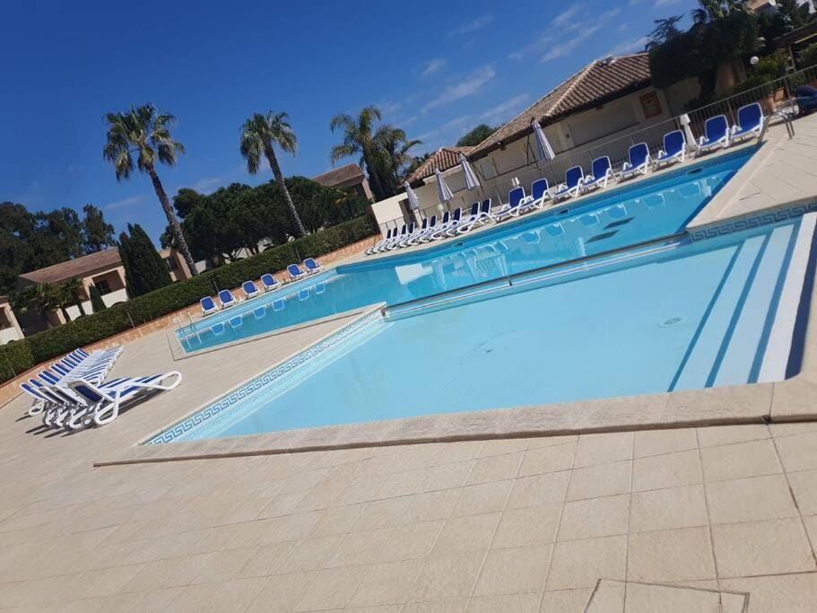 Appartement de vacances Marine de Bravone - Corse Apartment in Linguizzetta