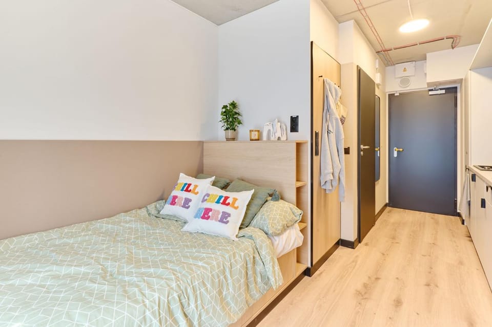 Bed, Photo of the whole room, Bedroom, wardrobe