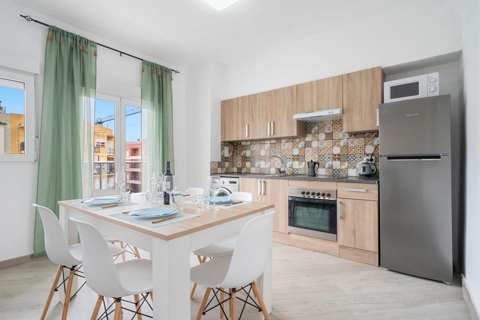 Property building, Kitchen or kitchenette, Living room