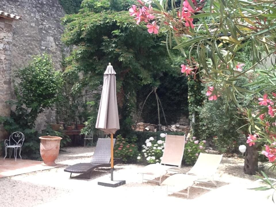 Gîte La Manhanéra House in Provence