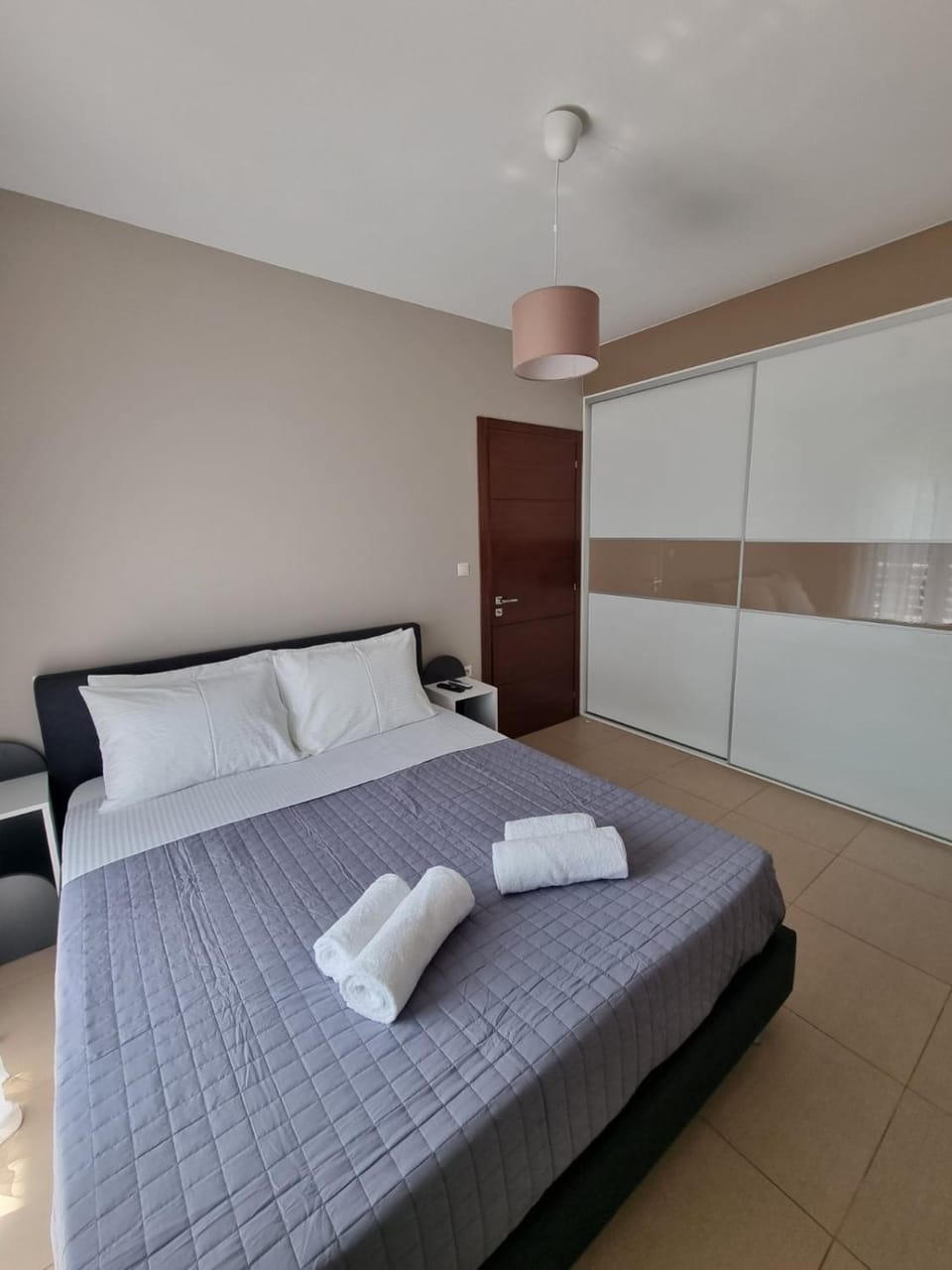 Bedroom, wardrobe