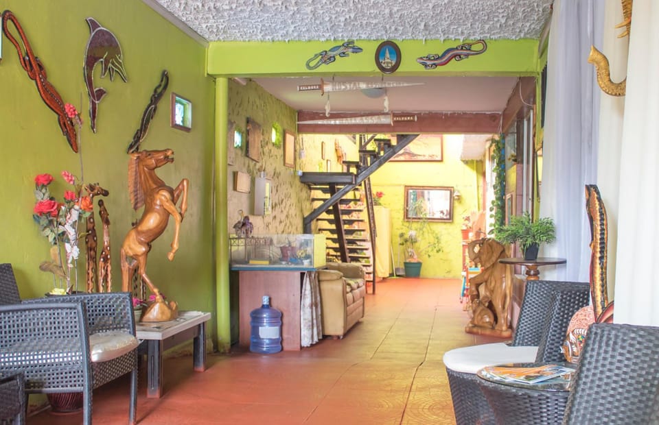 Hostal Inthalassa Caldera Bed and Breakfast in Caldera