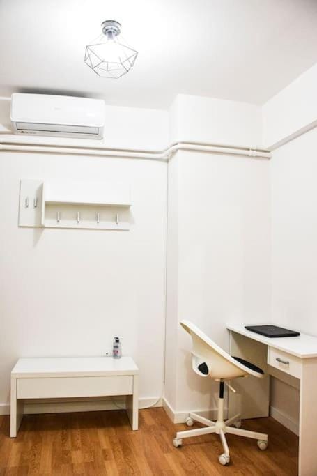 Newly renovated-City Center Apartment Apartment in Athens
