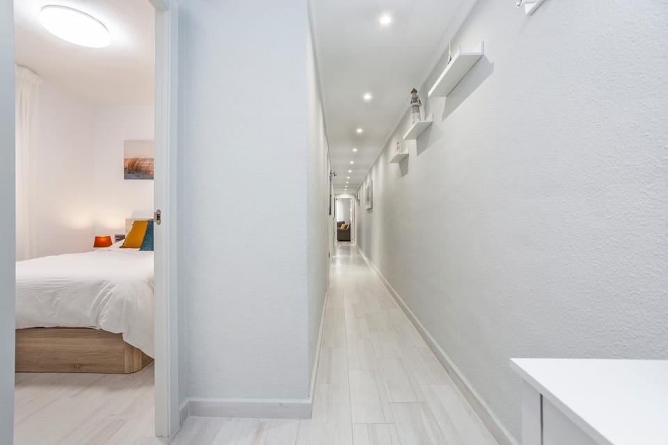 Playa Los Locos Apartment with Garage Apartment in Torrevieja