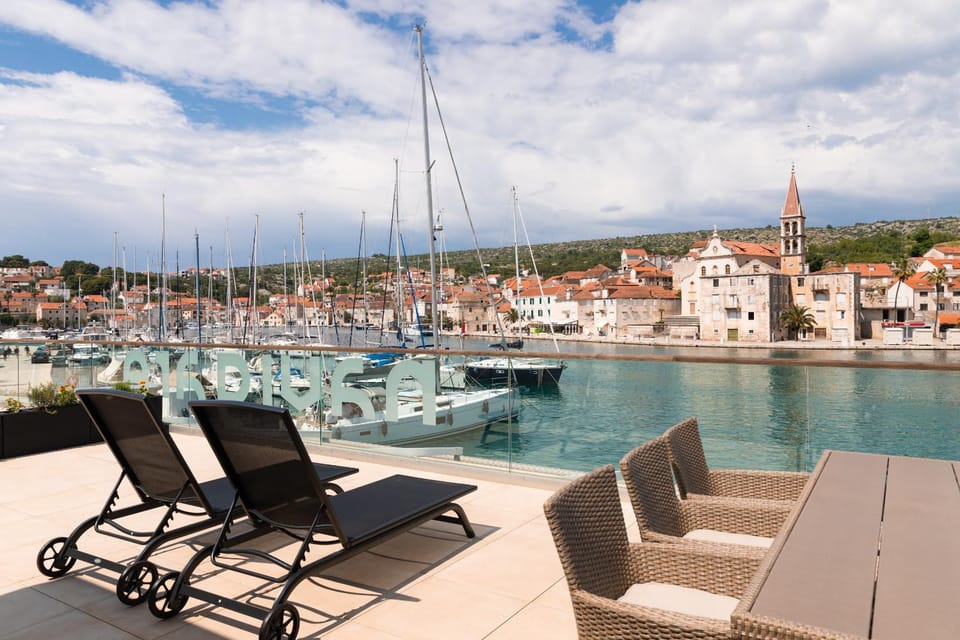 Apartment ACI Marina MILNA Brač Apartment in Split-Dalmatia County