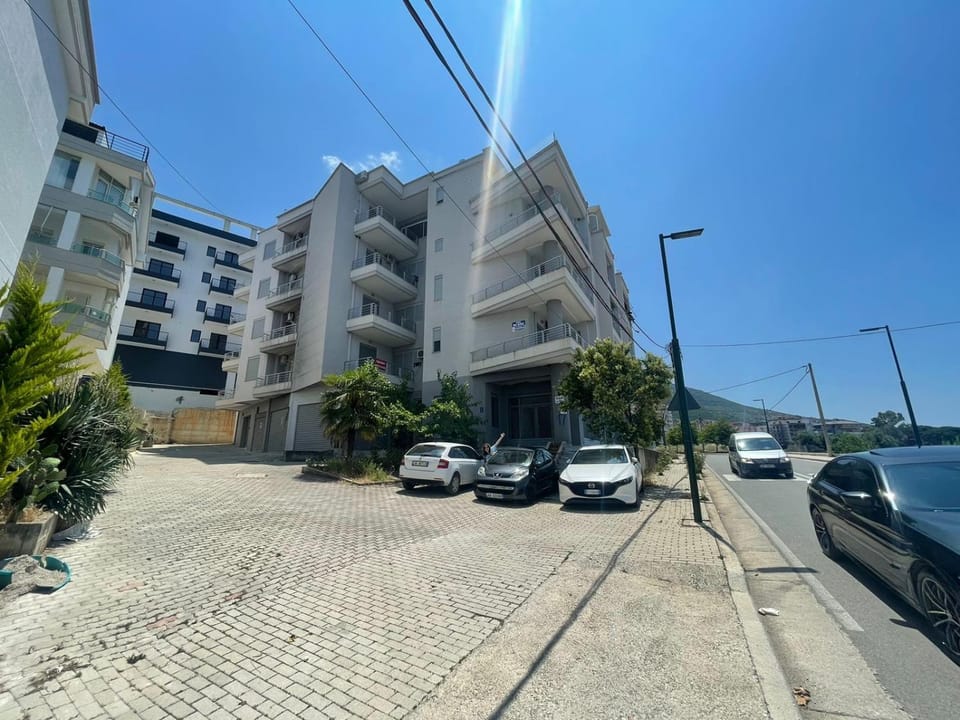 Property building, Facade/entrance, Street view, Parking