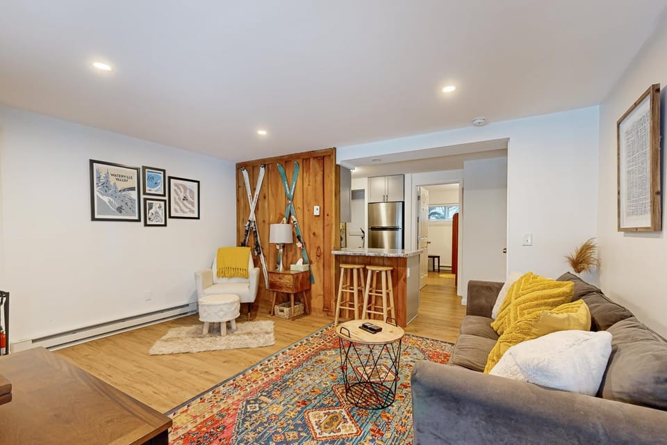 Windsor Hill Condo Apartment in Waterville Valley