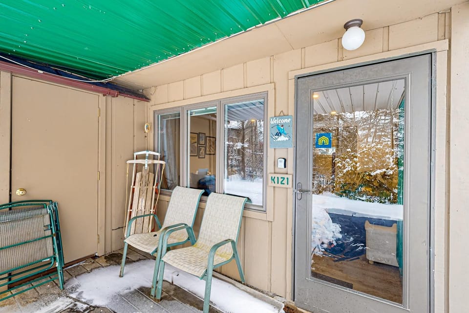 Windsor Hill Condo Apartment in Waterville Valley