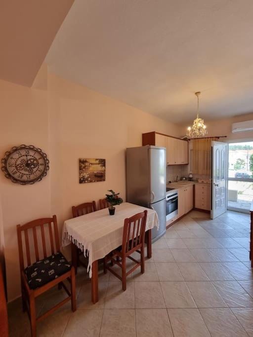 Lux Siviris apartments House in Halkidiki