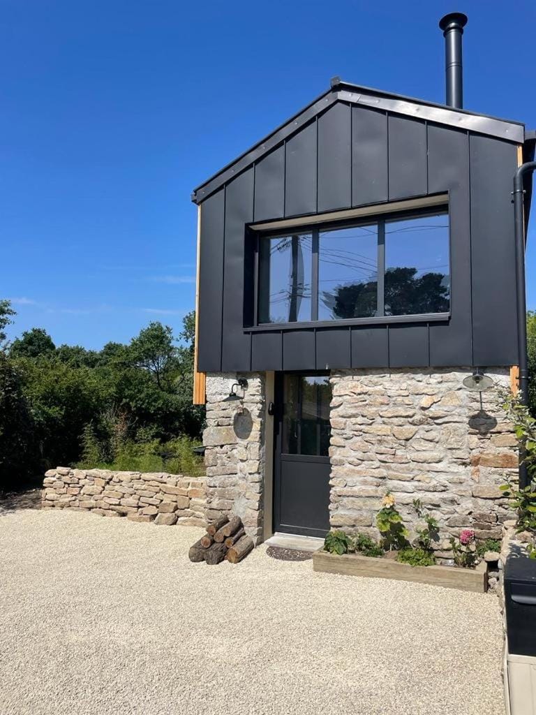 La Petite Grange - Spa Balnéo House in Pays de la Loire