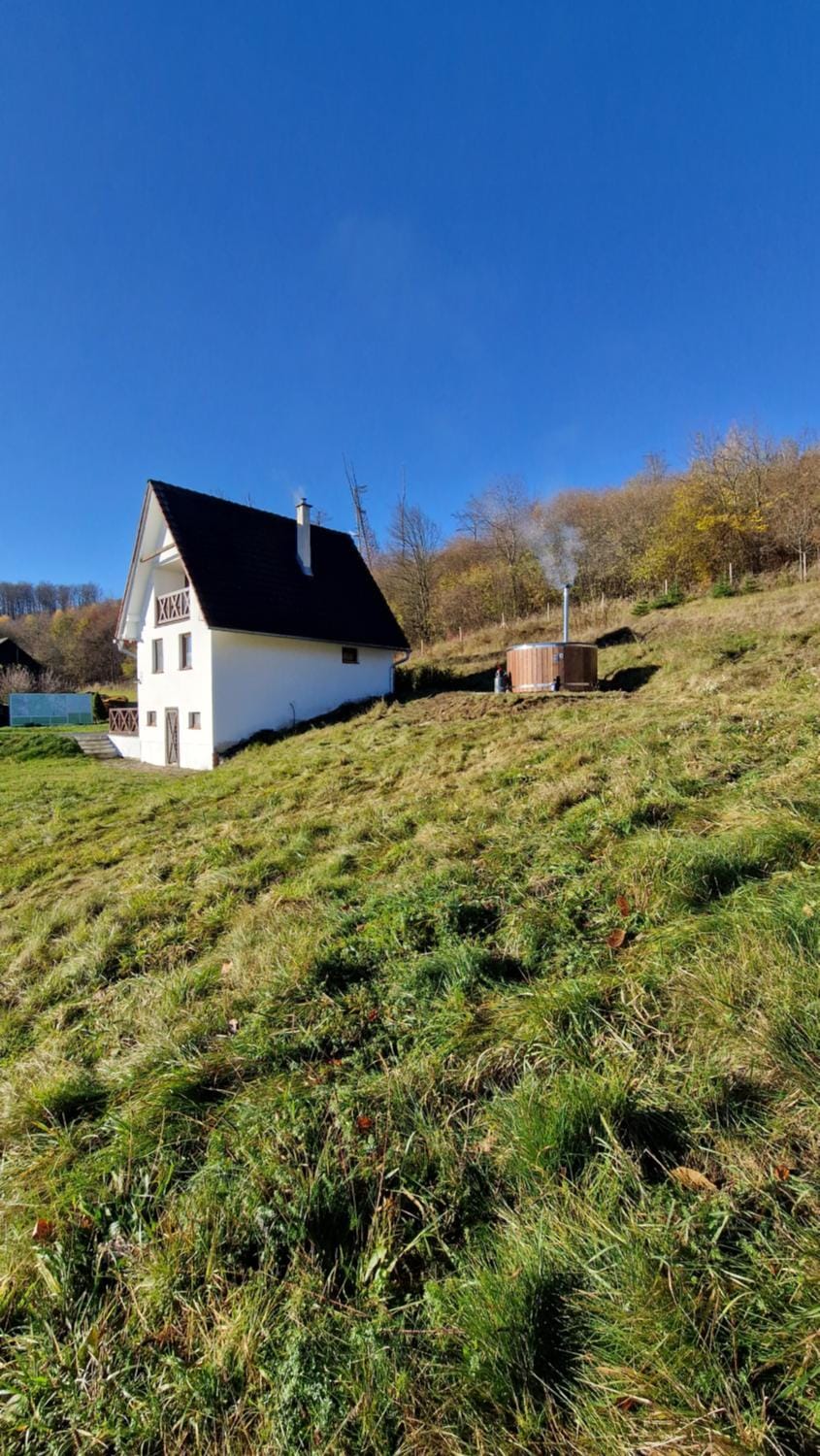 Property building, Garden, Hot Tub