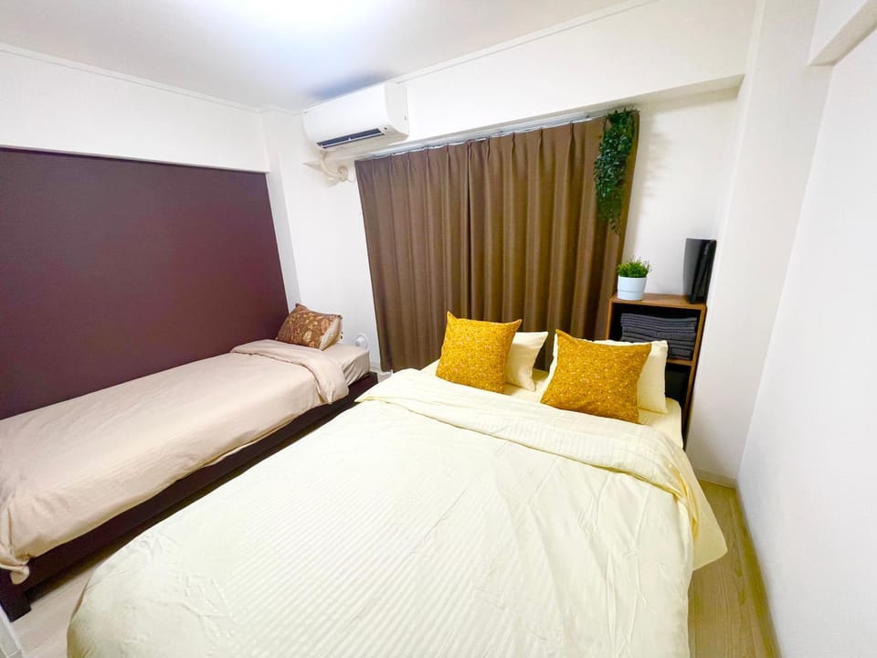 SUNRISE APT ワンちゃんといっしょにご宿泊可能 新大阪駅から徒歩5分観光都市へのアクセス抜群Simply Guest Room Shin-Osaka Apartment in Osaka
