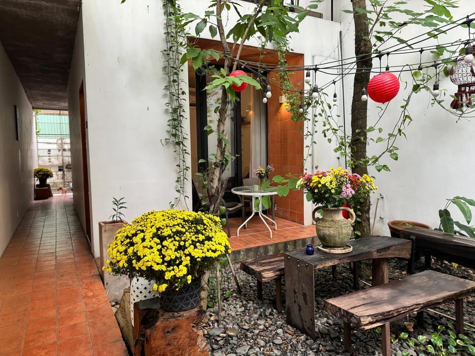 Notre Maison 8 Saigon close Landmark 81 building Bed and Breakfast in Ho Chi Minh City