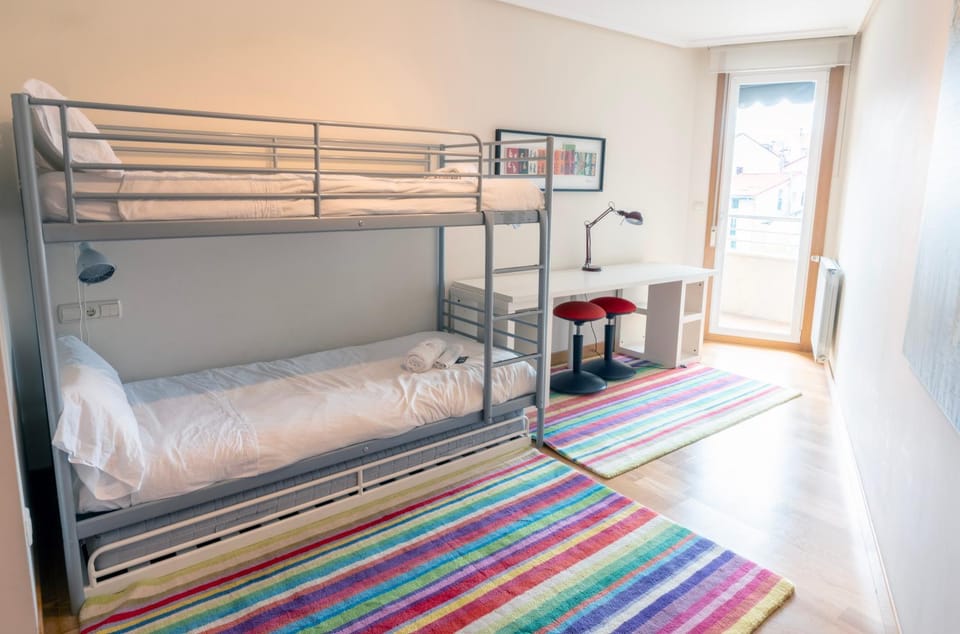 bunk bed