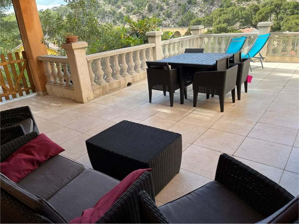 Patio, Balcony/Terrace