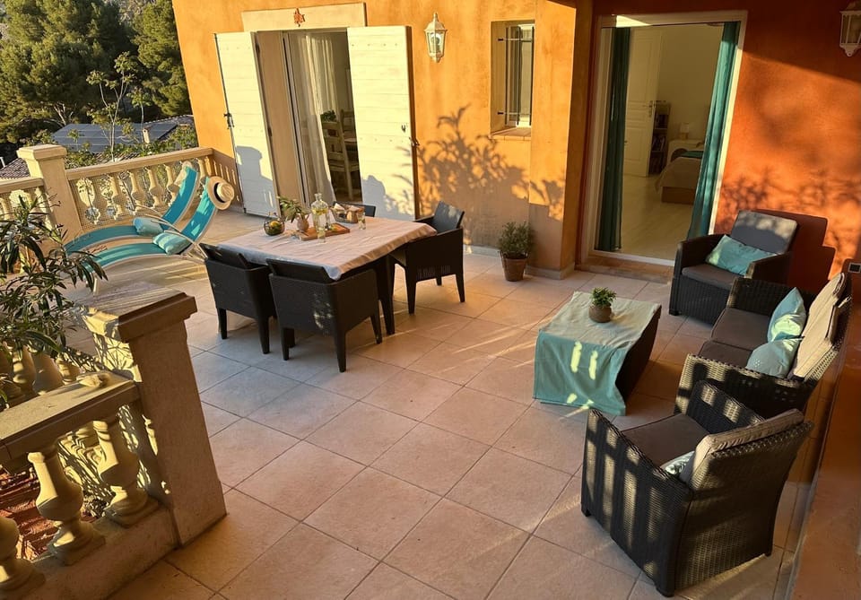 View (from property/room), Balcony/Terrace, Sunset