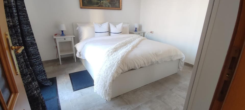 Palazzo Altavilla Executive Apartment in Parma